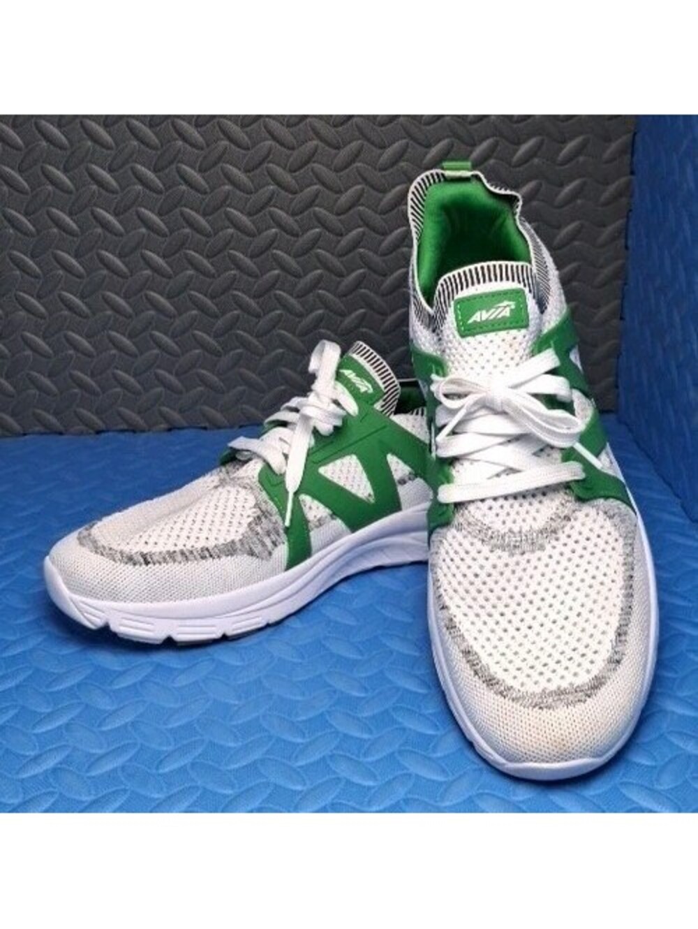 AVIA QuickFlash Sz 13 Men’s White Green Gray Shoes Sneaker Lightweight